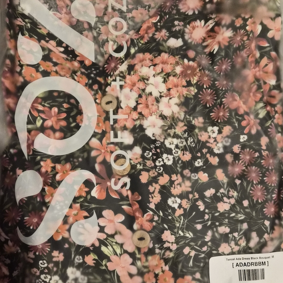 Tencel Floral Maxi Dress (Sozy) - Black and Pink - brand new - Picture 3 of 3